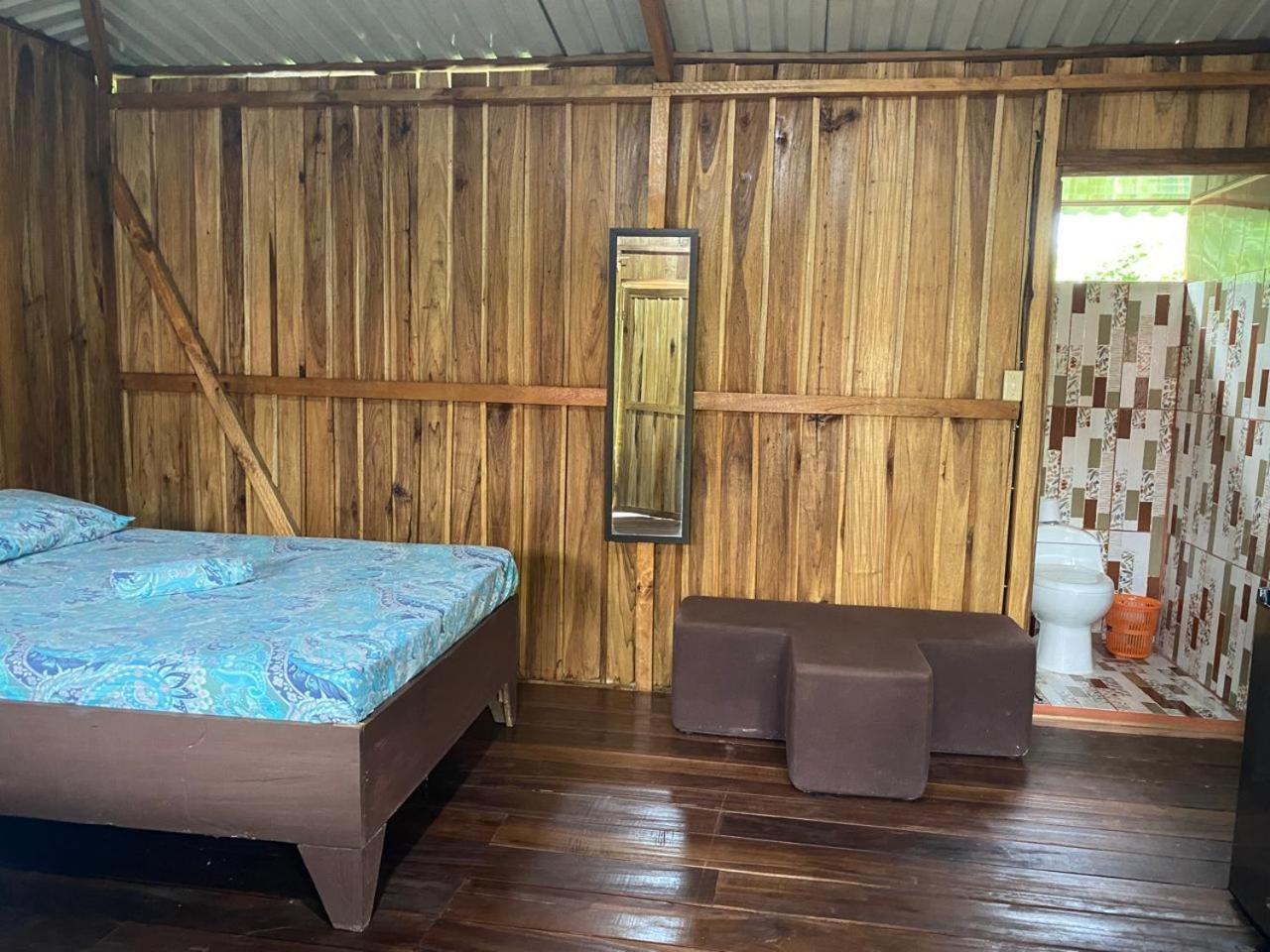 Hotel Cahuita Luaran gambar
